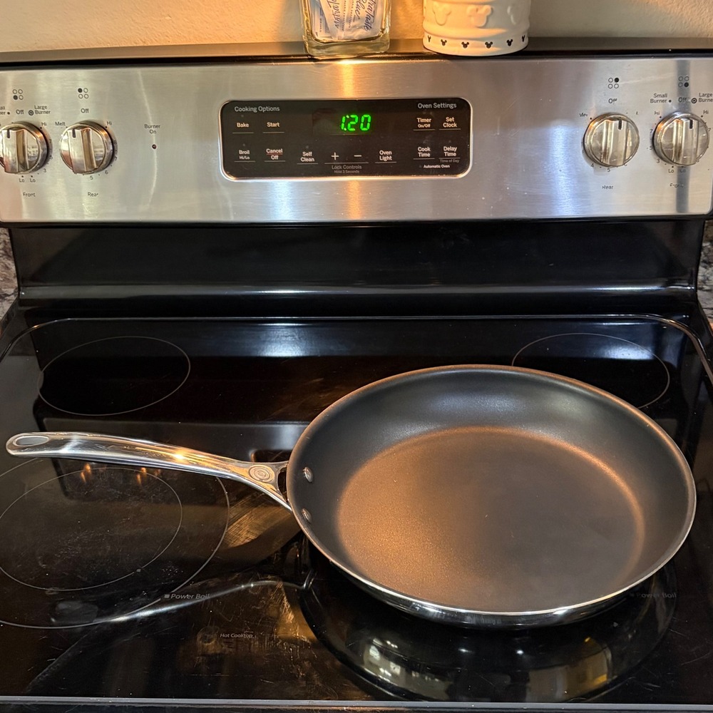 Le Creuset 12 Inch Nonstick Frying Pan Stainless Steel Skillet Portugal N20029